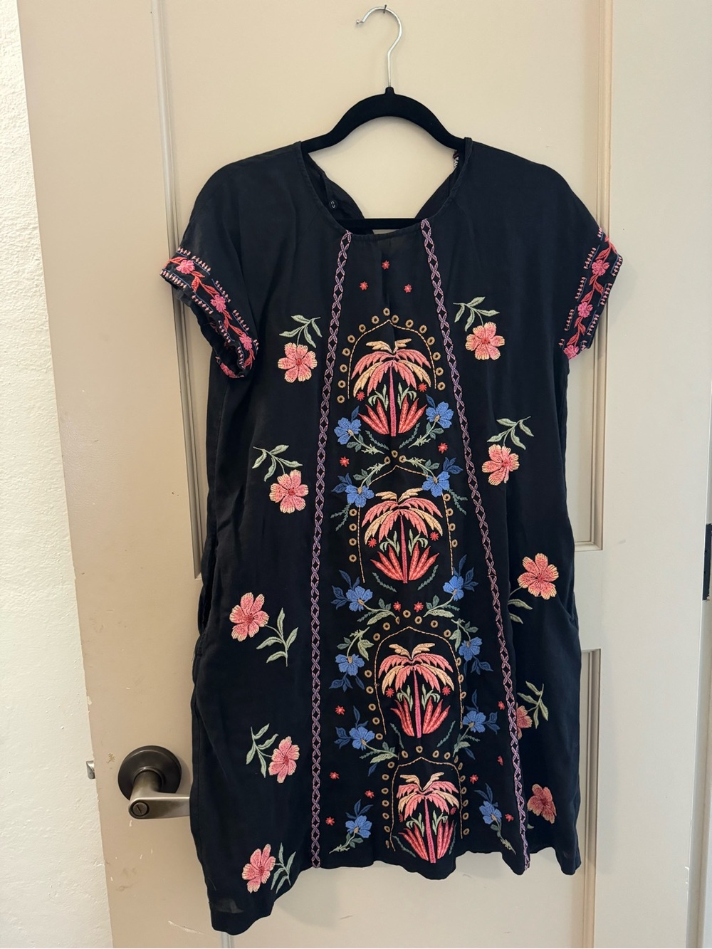 Johnny Was Workshop Floral Embroidery Mini Dress Small
